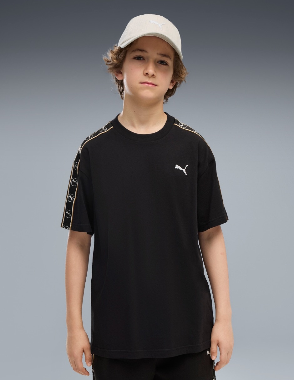 Playera Ess Elevated Tape Relaxed Tee B manga corta para niño